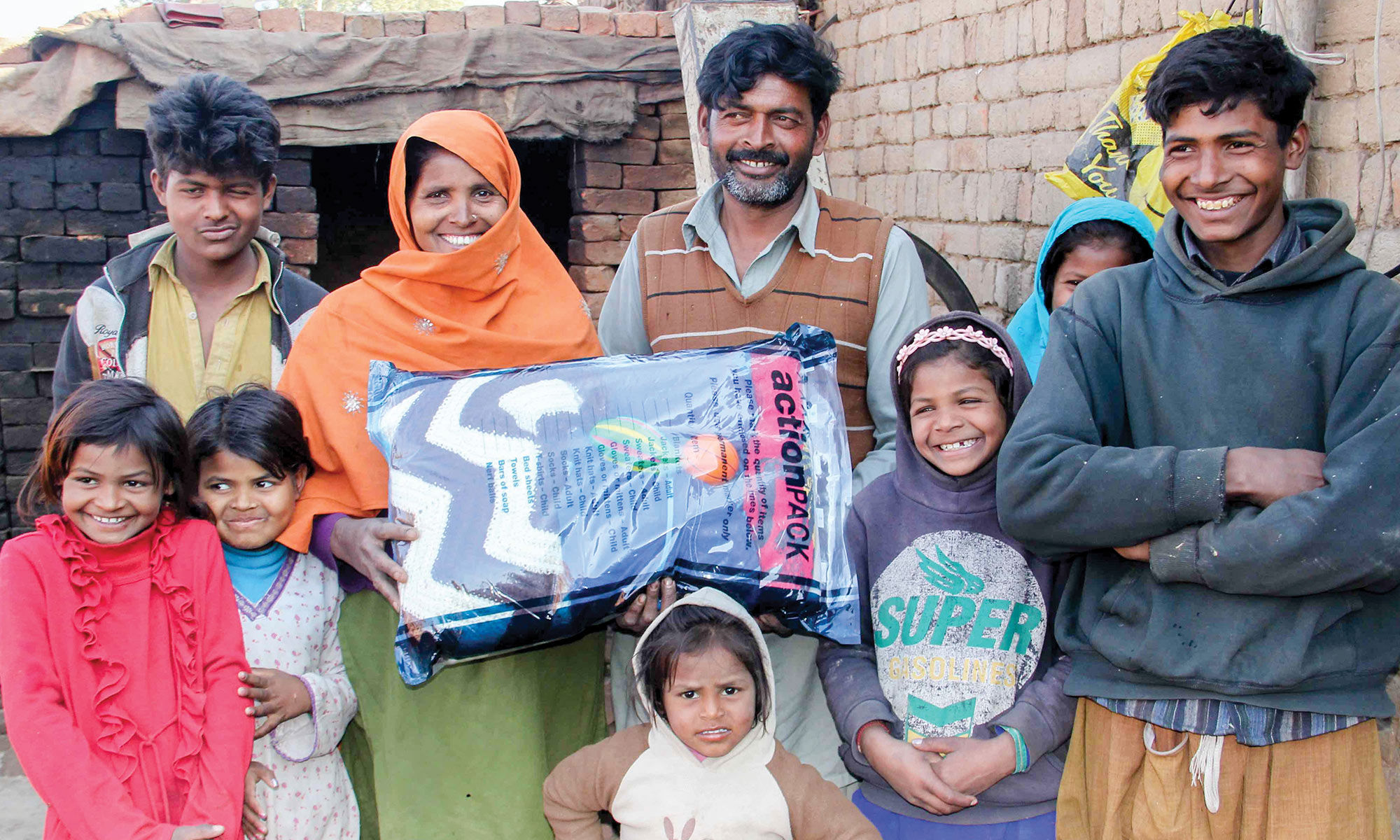 Family with actionPACK